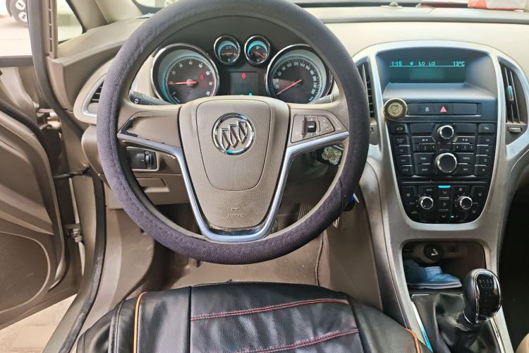 Used Buick GT 2013 GT 1.6L Manual Entry-Level Model