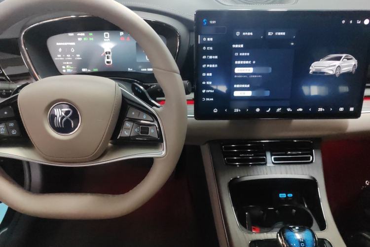 Used BYD Han 2025 DM-i Intelligent Driving Edition 125KM LiDAR Flagship Model
