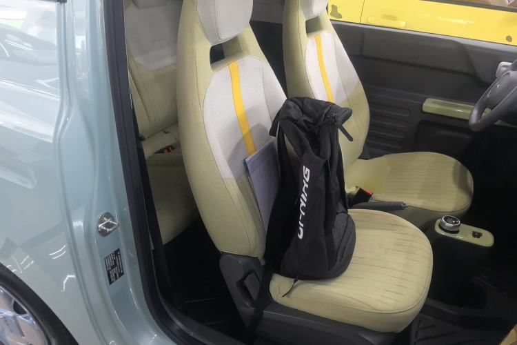 Used Geely Galaxy Panda 2023 Panda Mini 200km Endurance Bear Right Front Seat