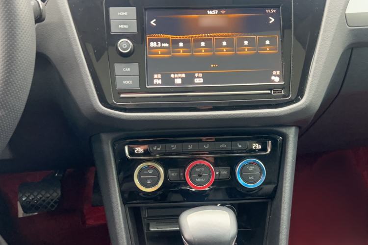 Used Volkswagen Tiguan L 2019 330TSI Automatic Two-Wheel Drive Smart Luxury Version China V Emission Standard