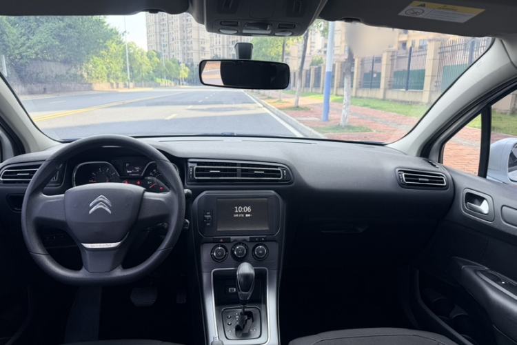 Used Citroen C4 Sega 2016 Joyful Edition 1.6L Automatic Comfort Model
