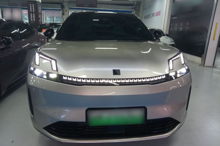 Used Lynk & Co 08 EM-P 2024 120km Long-Range Plus
