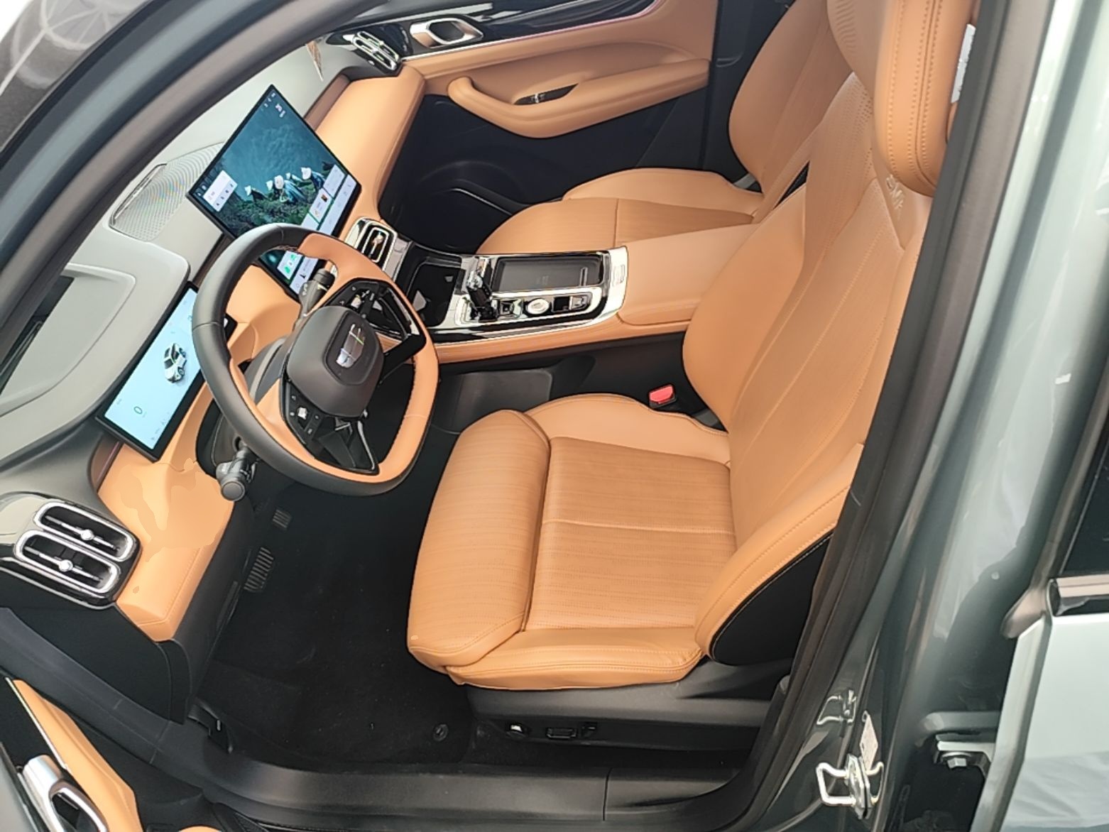 Geely Auto FX11 2025 4th Generation 1.5TD DCT Jinxiu — снимка 17