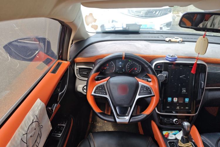 Used BYD Song MAX 2018 1.5T Automatic Smart Connect Luxury 6-Seater