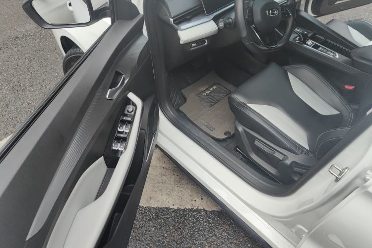 Used Geely Auto Emgrand 2023 4th Generation Champion Edition 1.5L CVT Luxury Model