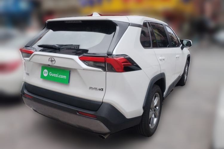 Used Toyota RAV4 2021 2.0L CVT Two-Wheel Drive Fashion Edition