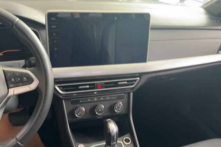 Used Volkswagen Lavida 2023 1.5L Automatic 5 Million Edition Audio And AC Panel