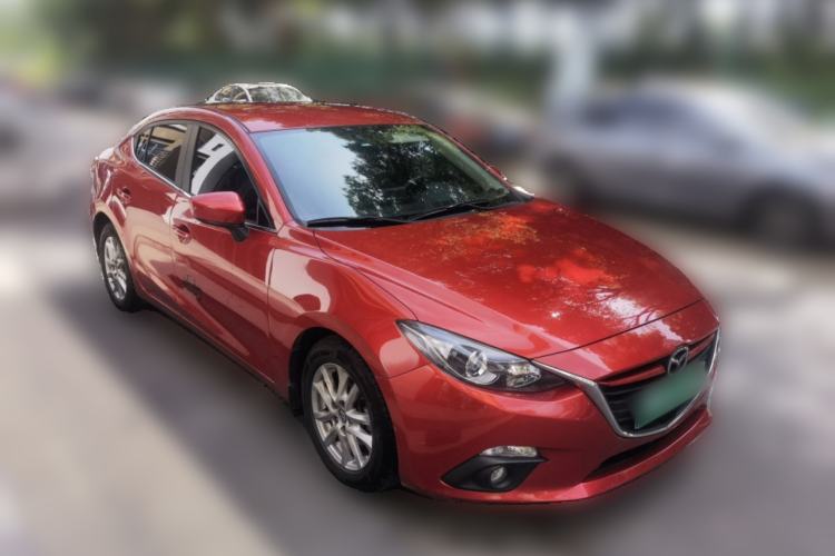Used Mazda 3 Axela 2014 Sedan 1.5L Automatic Comfort Model Front Right 45 Deg