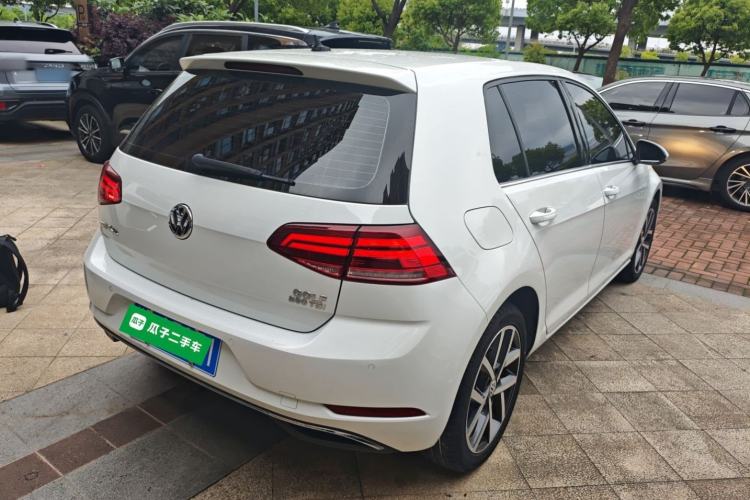 Used Volkswagen Golf 2020 Zhiai Edition 280TSI DSG Comfort Model Rear Right 45 Deg