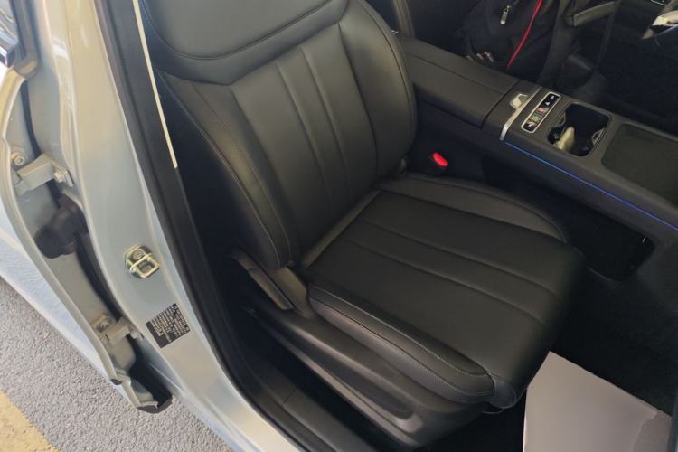 Used Chery Explore 06 C-DM 2024 Luxury Model Right Front Seat