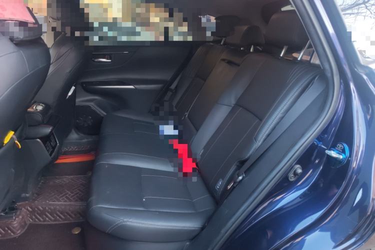 Used Toyota Harrier 2022 Dual-Engine 2.5L CVT Two-Wheel Drive Luxury Edition Left Rear Seat