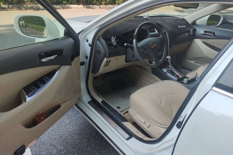 Used Lexus ES 2010 240 Luxury Edition