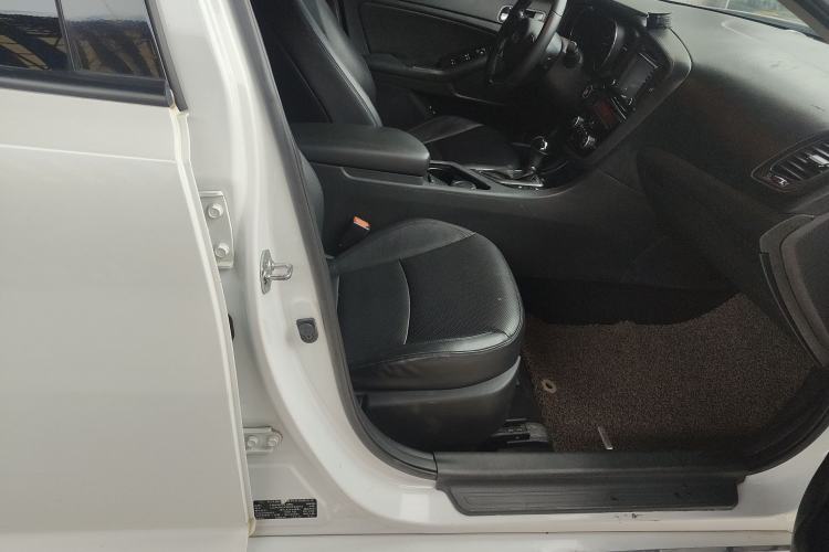 Used Kia K5 2014 2.0L Automatic LUXURY