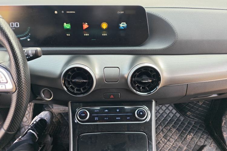 Used FORTHING T5 EVO 2021 1.5TD DCT Diamond Edition