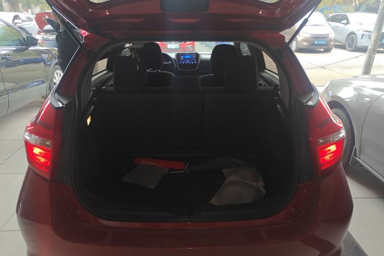 Used Toyota YARiS L Zhi Xuan 2016 Revised 1.5E CVT Charming Edition