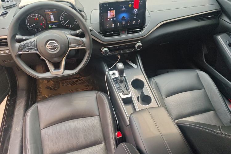 Used Nissan Teana 2021 2.0L XE Fashion Edition Center Console