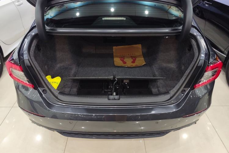 Used Honda Accord 2022 260TURBO Phantom Night · Prestige Edition Trunk