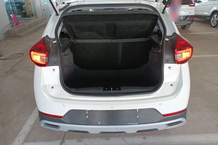 Used Chery Tiggo 3X 2021 Revised Version PLUS 1.5L Manual – Passionate Red Date Edition Trunk