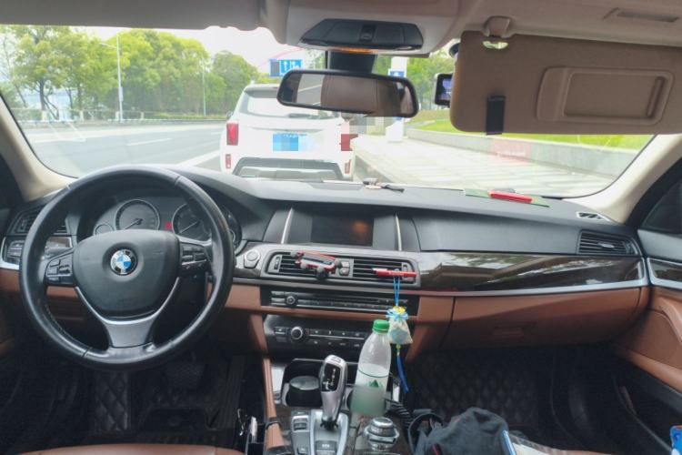 Used BMW 5 Series 2017 525Li Leading Model
