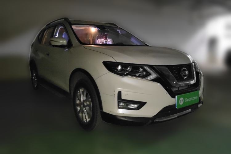 Used Nissan X-Trail 2020 2.0L XL Premium CVT 2WD SmartConnect Luxury Edition Front Right 45 Deg
