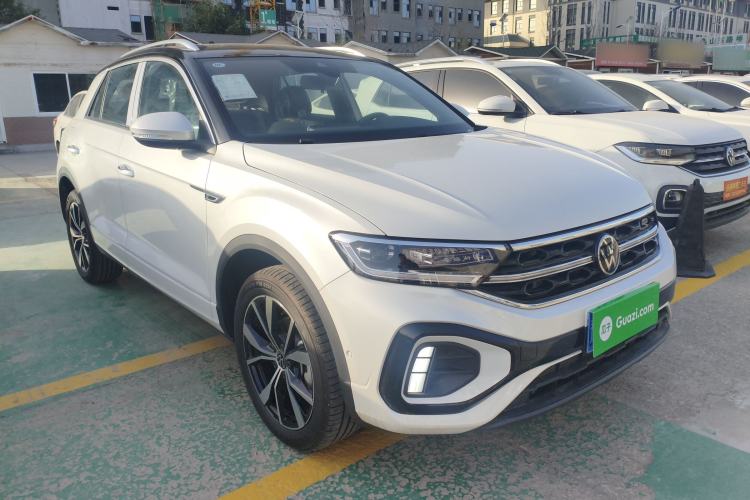 Used Volkswagen T-ROC 2025 Facelift Model 2 300TSI DSG Two-Wheel Drive Chenguang Edition