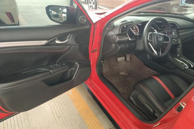 Used Honda Civic 2019 220TURBO CVT Dynamic Edition China VI Emission Standard