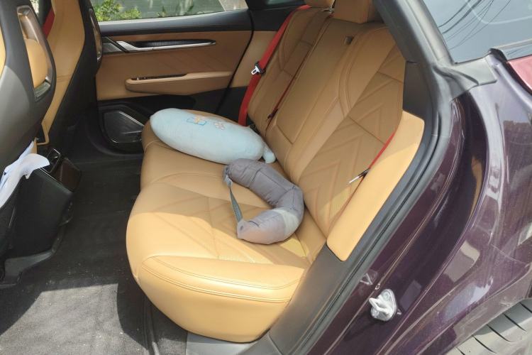 Used Zeekr 001 2022 Ultra-Long Range Dual-Motor ME Version Left Rear Seat