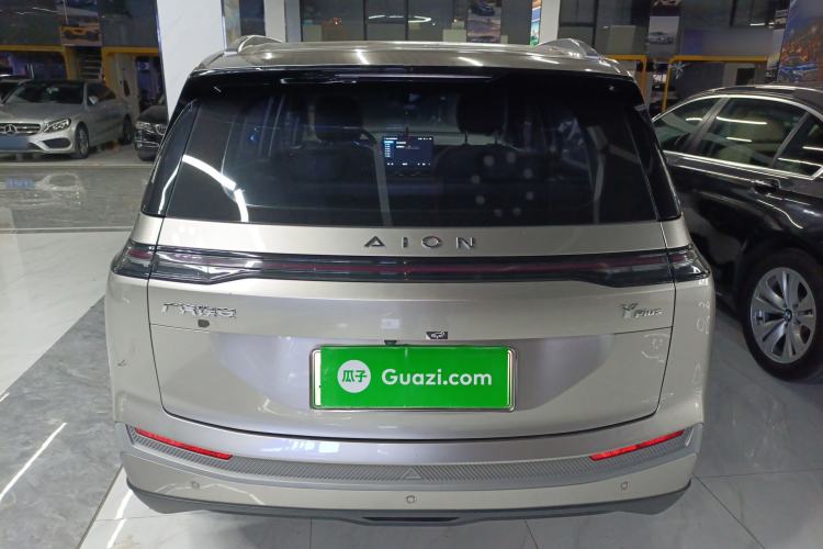 Used AION Y 2023 Plus 510 Smart Edition