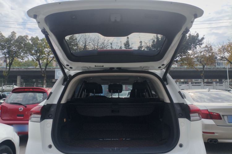 Used CHANGAN OSHAN X7 2020 1.5T Automatic Flagship Edition Trunk