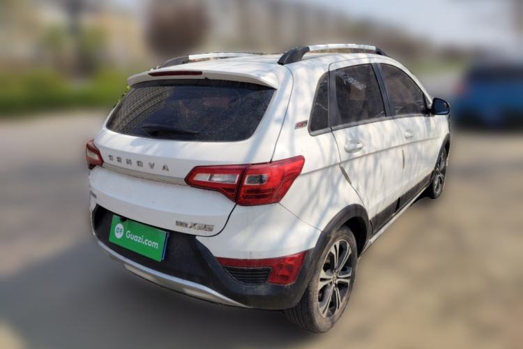 Used BAIC Senova X25 2015 1.5L Manual Elite Edition
