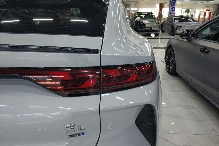 Used BYD Song L EV 2025 662 km Ultra-Range Version