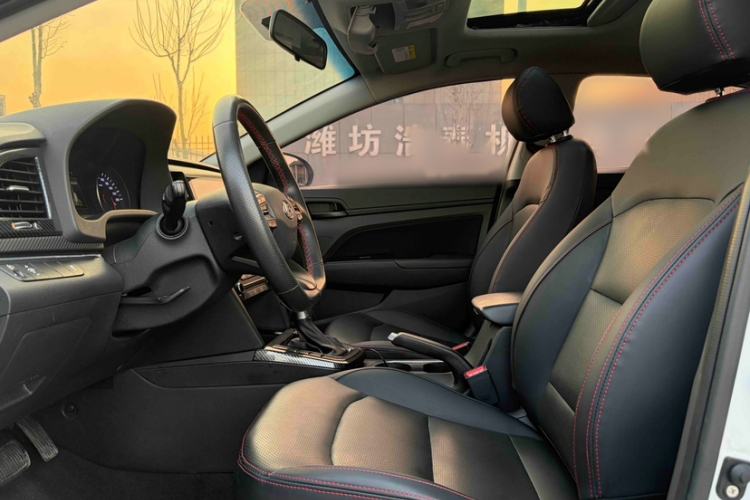 Used Hyundai Elantra (6th Generation / Lingdong) 2018 1.4T Dual-Clutch Xuan Dong · Dynamic Edition