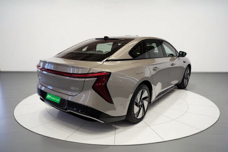 Used Hongqi EH7 2025 640 All-Wheel Drive Smart Selection Edition Rear Right 45 Deg