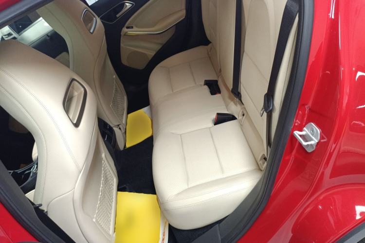 Used Mercedes-Benz GLA 2016 GLA 200 Fashion Model
