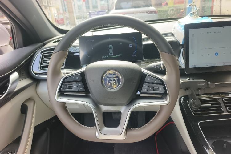 Used BYD Qin PLUS 2023 Champion Edition EV 420KM Leading Model
