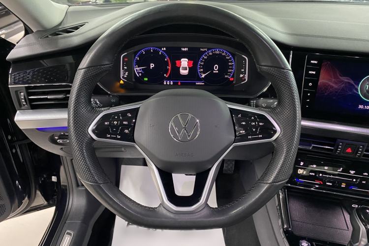 Used Volkswagen Passat 2023 Restyled 330TSI Starry Luxury Edition
