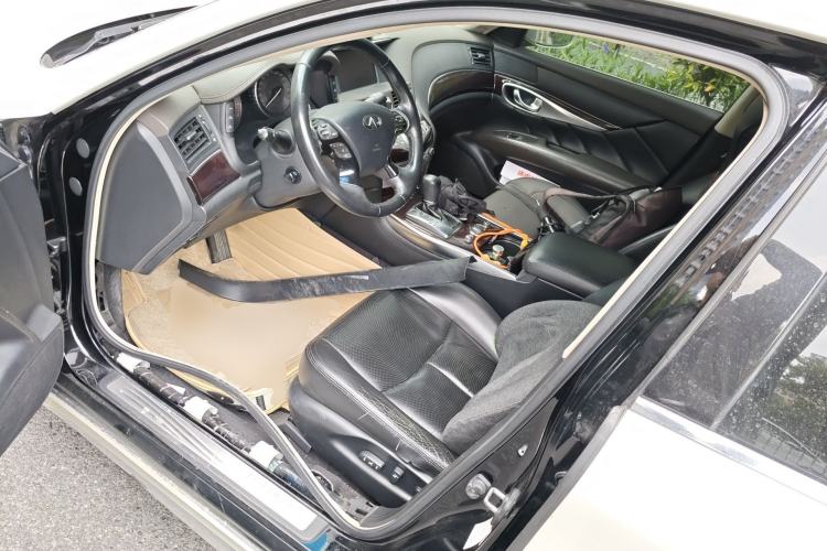 Used Infiniti M Series 2012 M25L Luxury Edition