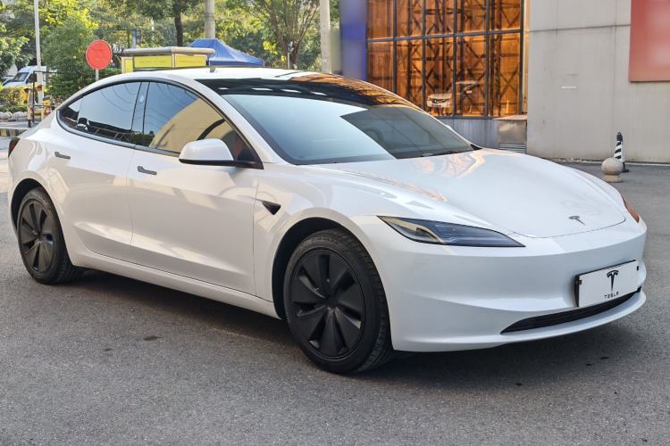 Used Tesla Model 3 2025 Rear-Wheel-Drive Version