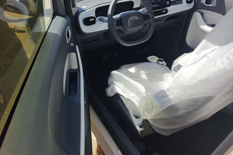 Used Geely Galaxy Panda 2025 210 km – Yuanqi Bear
