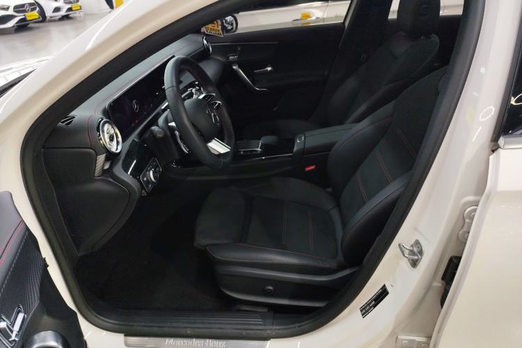 Used Mercedes-Benz A-Class 2024 A 200 L Fashion Model Left Front Seat