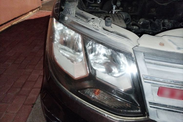 Used Dongfeng Fengon 370 2016 1.5L Manual Standard Edition SFG15-02 7 Seats