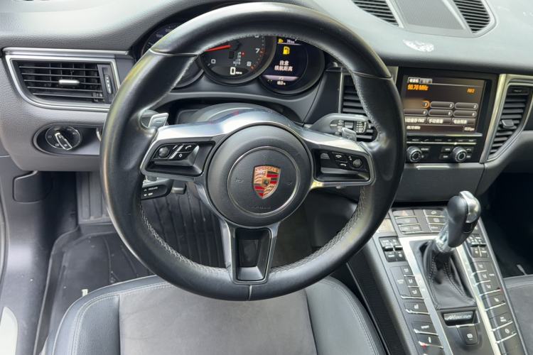 Used Porsche Macan 2014 Macan 2.0T
