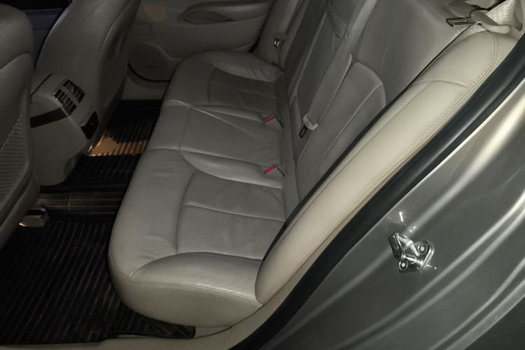 Used Buick LaCrosse 2011 2.4L SIDI Luxury Edition Left Rear Seat