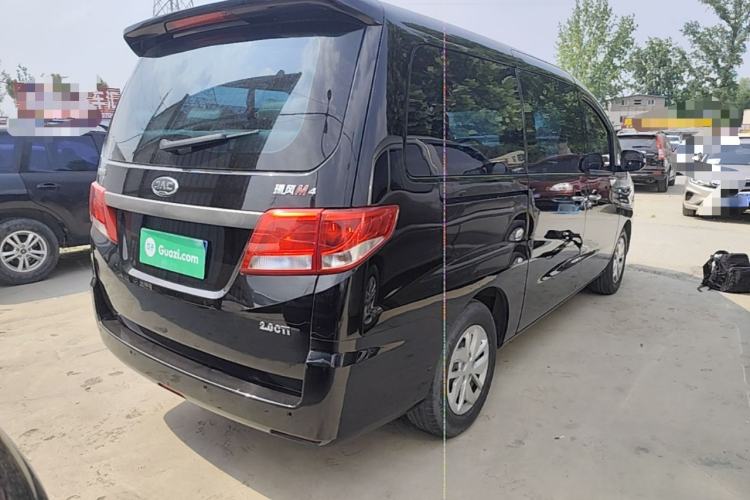 Used JAC Refine M4 2022 2.0 CTI Diesel Manual Jingrui Model
