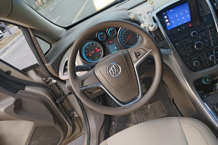 Used Buick GT 2013 GT 1.6L Manual Entry-Level Model