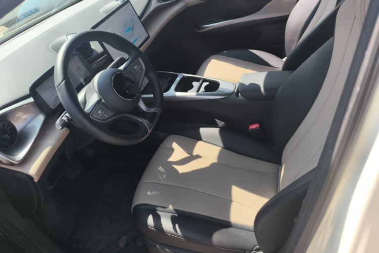 Used BYD Dolphin 2025 Intelligent Driving Version 410 km Fashion Edition