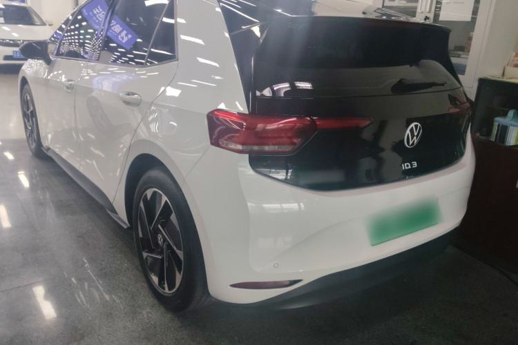 Used Volkswagen ID.3 2025 Smart Model Outstanding Oxygen Edition