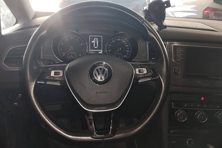 Used Volkswagen Golf Sportsvan 2016 280TSI Automatic Luxury Model