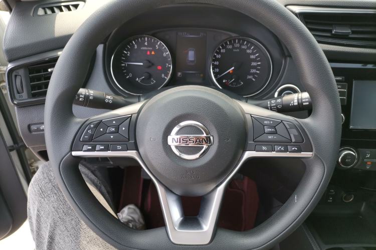 Used Nissan X-Trail 2017 2.0L CVT Comfort Edition 2WD
