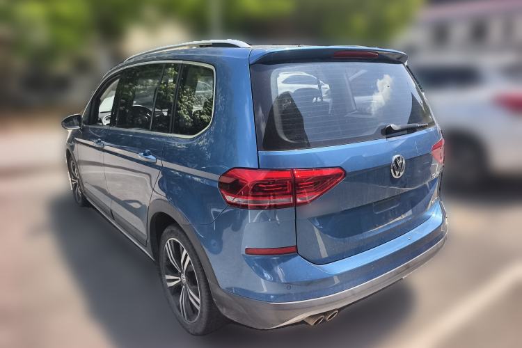 Used Volkswagen Touran 2018 Volkswagen Touran L 280TSI DSG Boundary Edition 6-Seater China VI Standard

